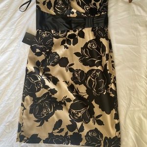 White House Black Market Strapless Dress